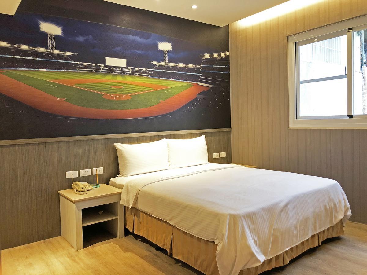 La Hotel-Baseball Theme Hall Καοσιούνγκ Εξωτερικό φωτογραφία