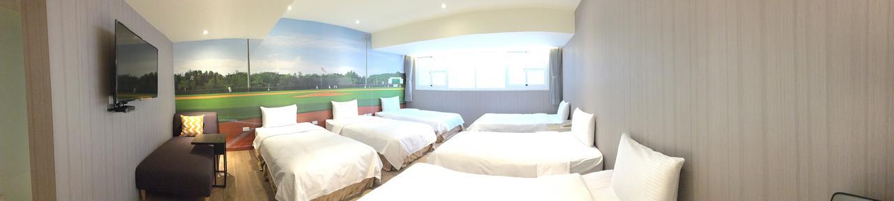 La Hotel-Baseball Theme Hall Καοσιούνγκ Εξωτερικό φωτογραφία