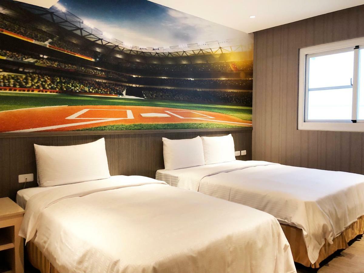 La Hotel-Baseball Theme Hall Καοσιούνγκ Εξωτερικό φωτογραφία